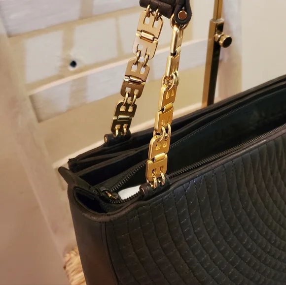 Bally Quilted Chain BlackTote Bag - Picture 5 of 12